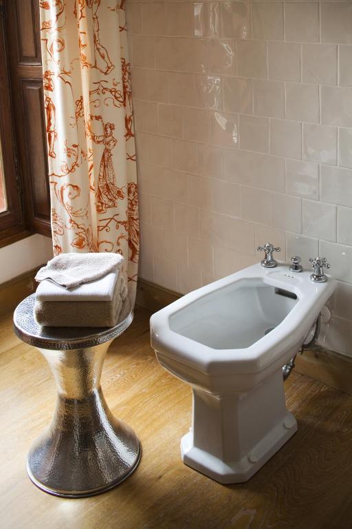 Le Grand Hotel Moltig les Bains Szoba fotó
